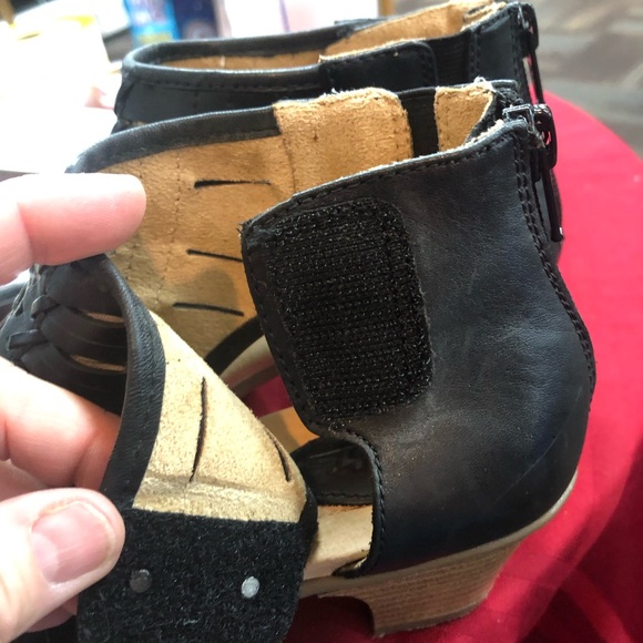 Earth Black Cutout Ankle Booties - Picture 7 of 9